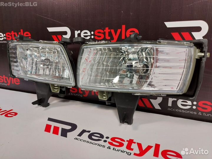 Туманки Toyota Corolla Fielder 121