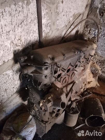 Двигатель BMW m30b28