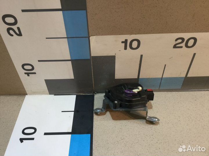 Активатор замка Hyundai Solaris хечбек 2010-2017