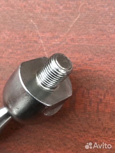 Тяга рулевая Toyota Yaris