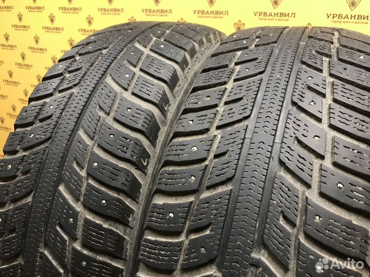 Kumho I'Zen KW22 215/65 R16 98T