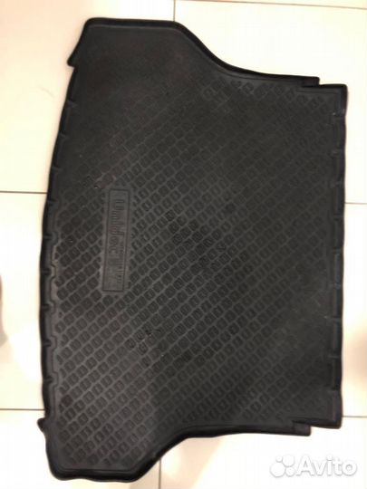 Коврик в багажник nissan x trail