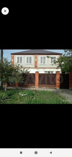 Дом 200 м² на участке 8 сот.