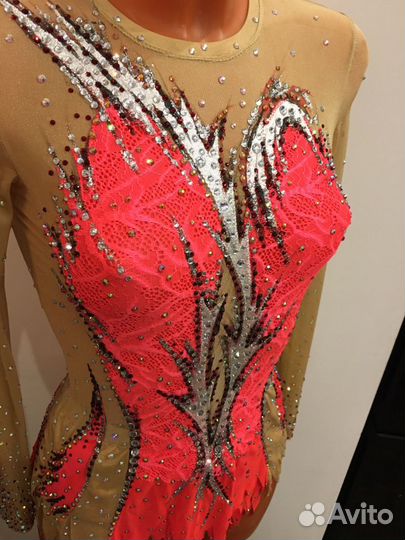 Купальник для художественной гимнастики