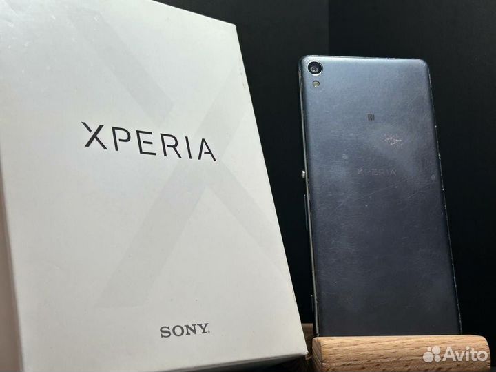 Sony Xperia XA, 2/16 ГБ