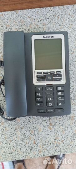 Проводной телефон