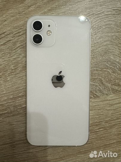 iPhone 12, 64 ГБ