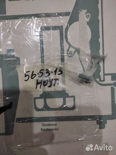 Радиатор охлаждения на nissan note 2008год