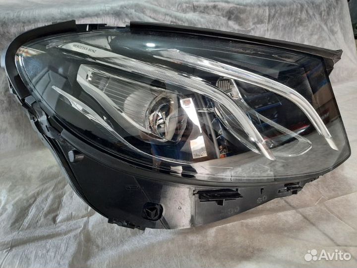 Фара передняя правая Mercedes-Benz E-Class W213