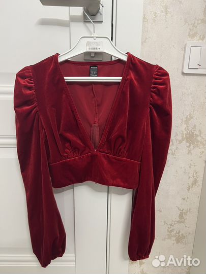 Комплект юбка и топ с длинными рукавами