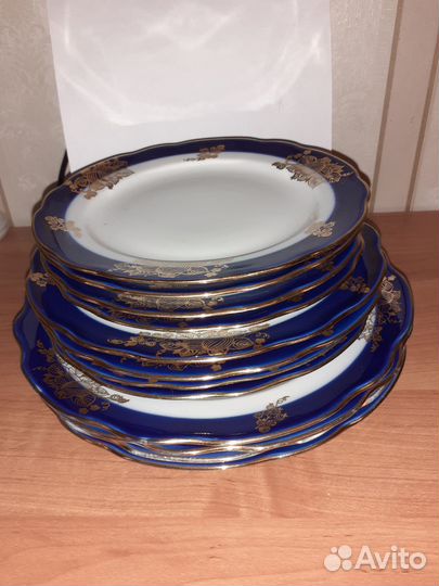 Тарелки кобальт Дулево вырезной край