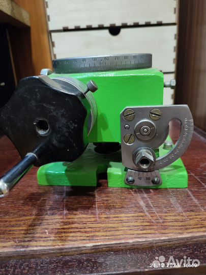 Синусный поворотный столик