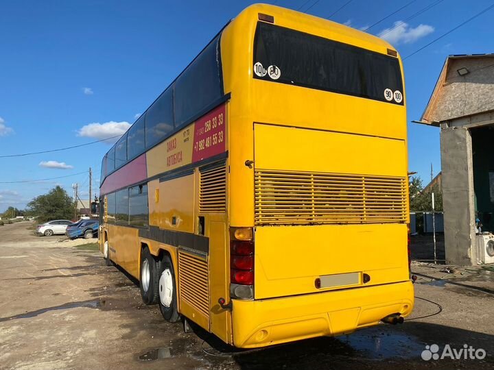 Туристический автобус Neoplan 122, 1992