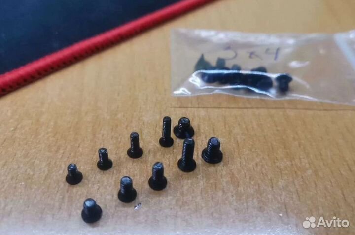 Винтики для ноутбука, пк, портативной техники