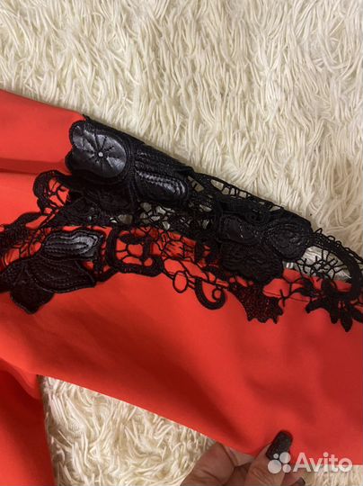 Продам платье. Размер М