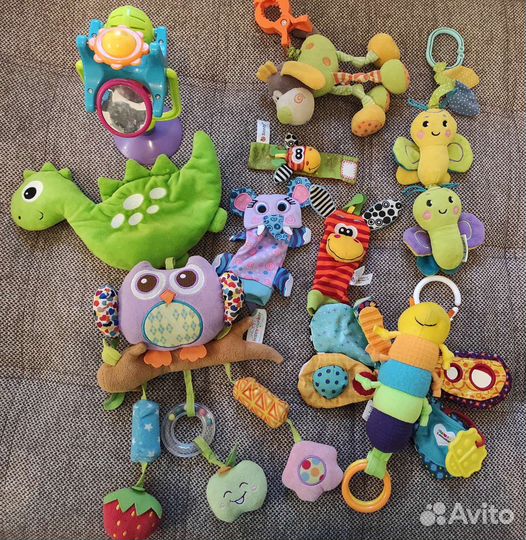 Детские игрушки-погремушки пакетом или штучно