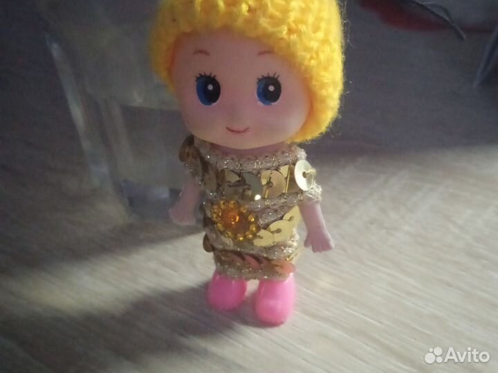 Кукла брелок