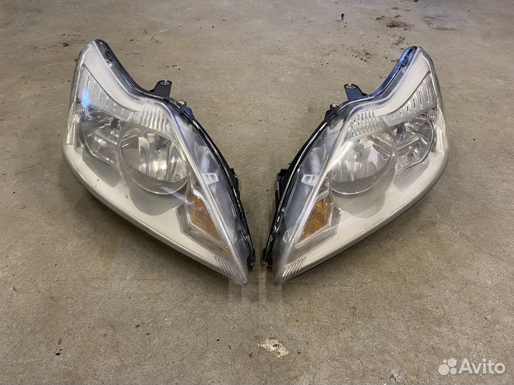 Передние фары Ford Focus 2 Рестайлинг