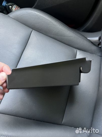 Полка в подлокотник Hyundai Tucson 3 TL