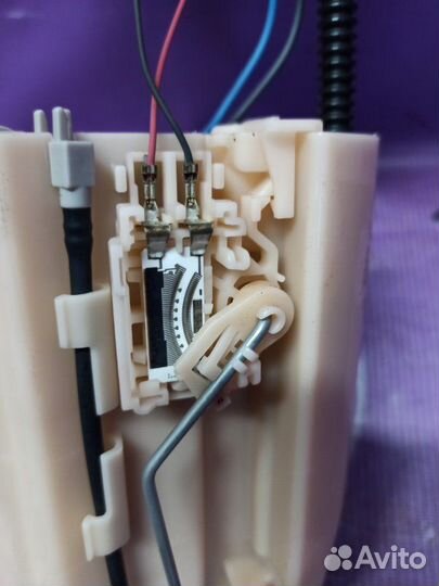 Топливный насос Mitsubishi Outlander Xl