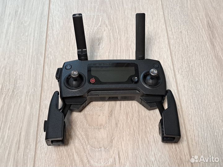 Квадрокоптер Dji Mavic Pro Platinum