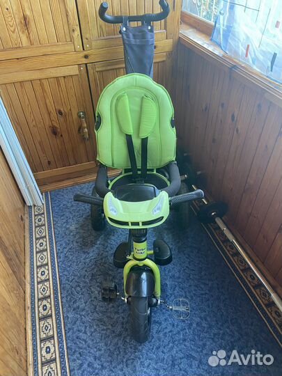 Велосипед детский трехколесный с ручкой
