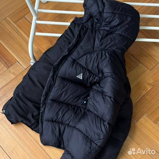 Пуховик Nike ACG