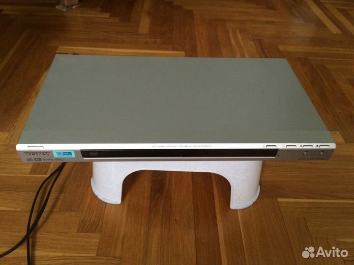 Плеер Sony cd/dvd player