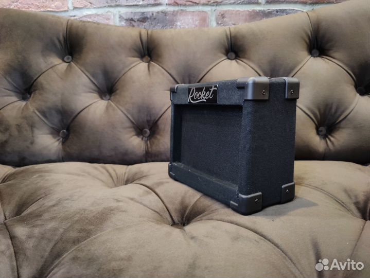 Портативный комбоусилитель