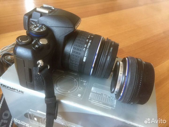Фотоаппарат Olympus E-420 + карты памяти, сумка