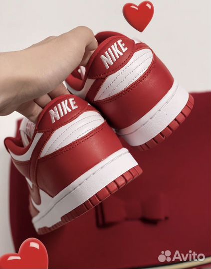 Nike dunk University Red