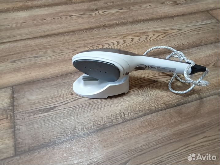 Ручной пароочиститель