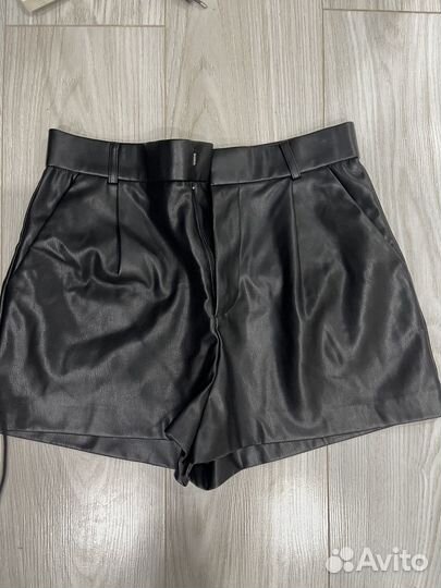 Шорты женские, джинсовые, кожанные, бермуды