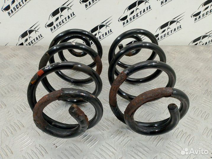 Пружина подвески задняя Nissan Qashqai J10 HR16DE