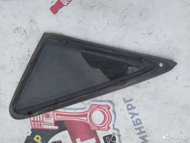 Стекло двери задней правой (форточка) Daewoo Nexia