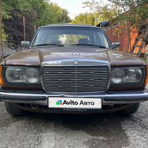 Mercedes-Benz W123 2.3 MT, 1984, 373 000 км, с пробегом, цена 355 000 руб.