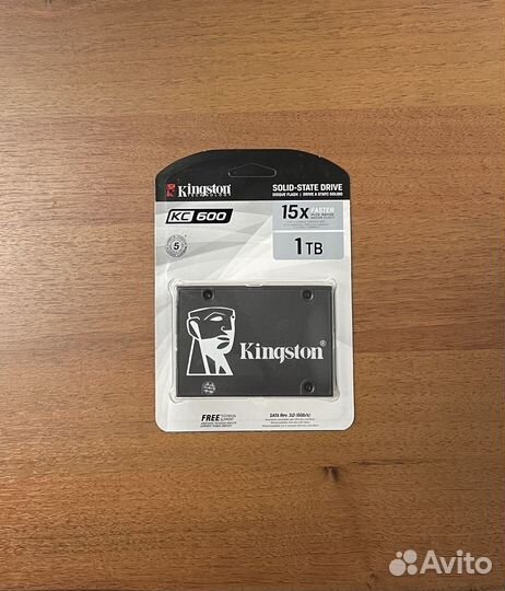 SSD накопитель Kingston KC600 1Tb