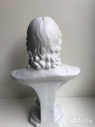 Бюст Пётр I фарфор бисквит