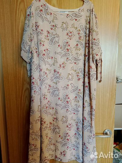 Платье женское 60-62 размер