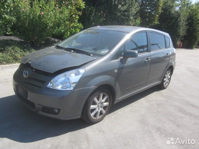 Форсунка дизельная toyota corolla verso 2 2007