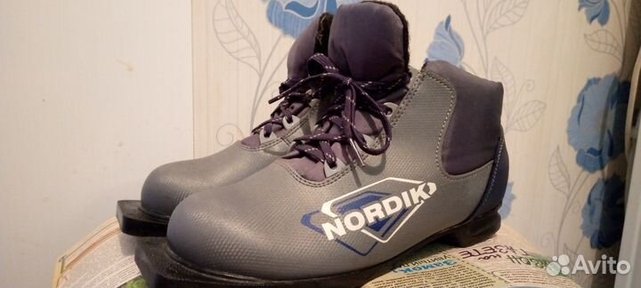 Лыжи беговые + ботинки