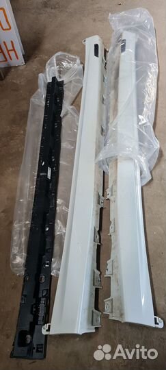 Накладки на пороги бмв х7