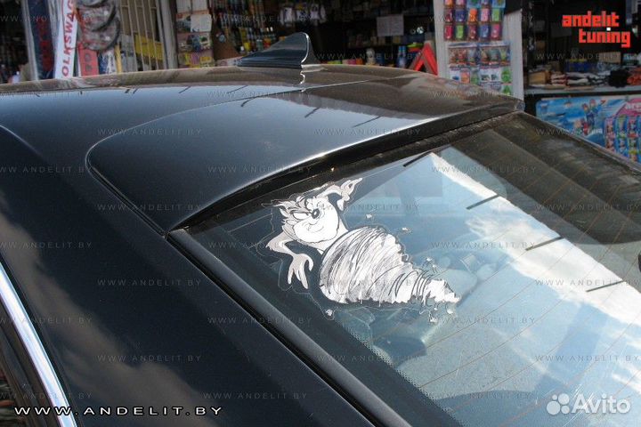 Козырек (спойлер) на стекло BMW E34