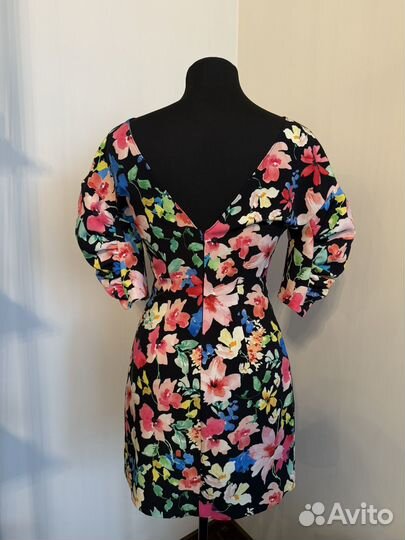Платье Zara мини S 42/44 цветочный принт