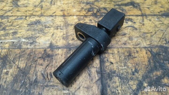 Датчик положения коленвала Mercedes-Benz A-Class