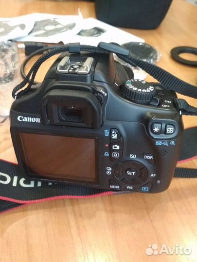 Зеркальный фотоаппарат canon eos 1100d