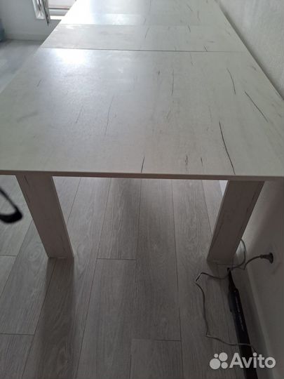 Кухонный раздвижной стол