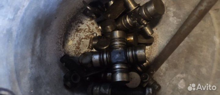 Запчасти на Газ 21 волга