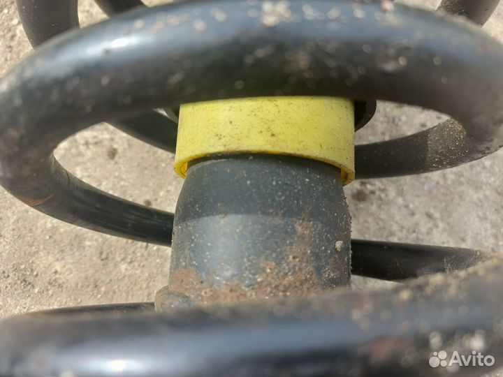 Стойки передние в сборе Audi A6 C5 Quattro Ауди