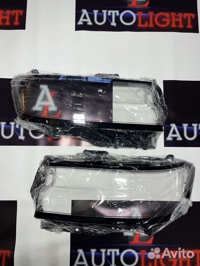Стекла фар Toyota Land Cruiser 300 2021-2023